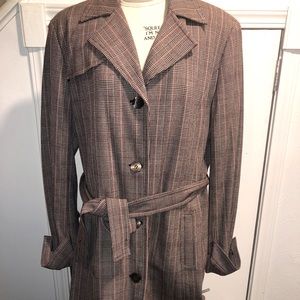 Women’s executive trench coat